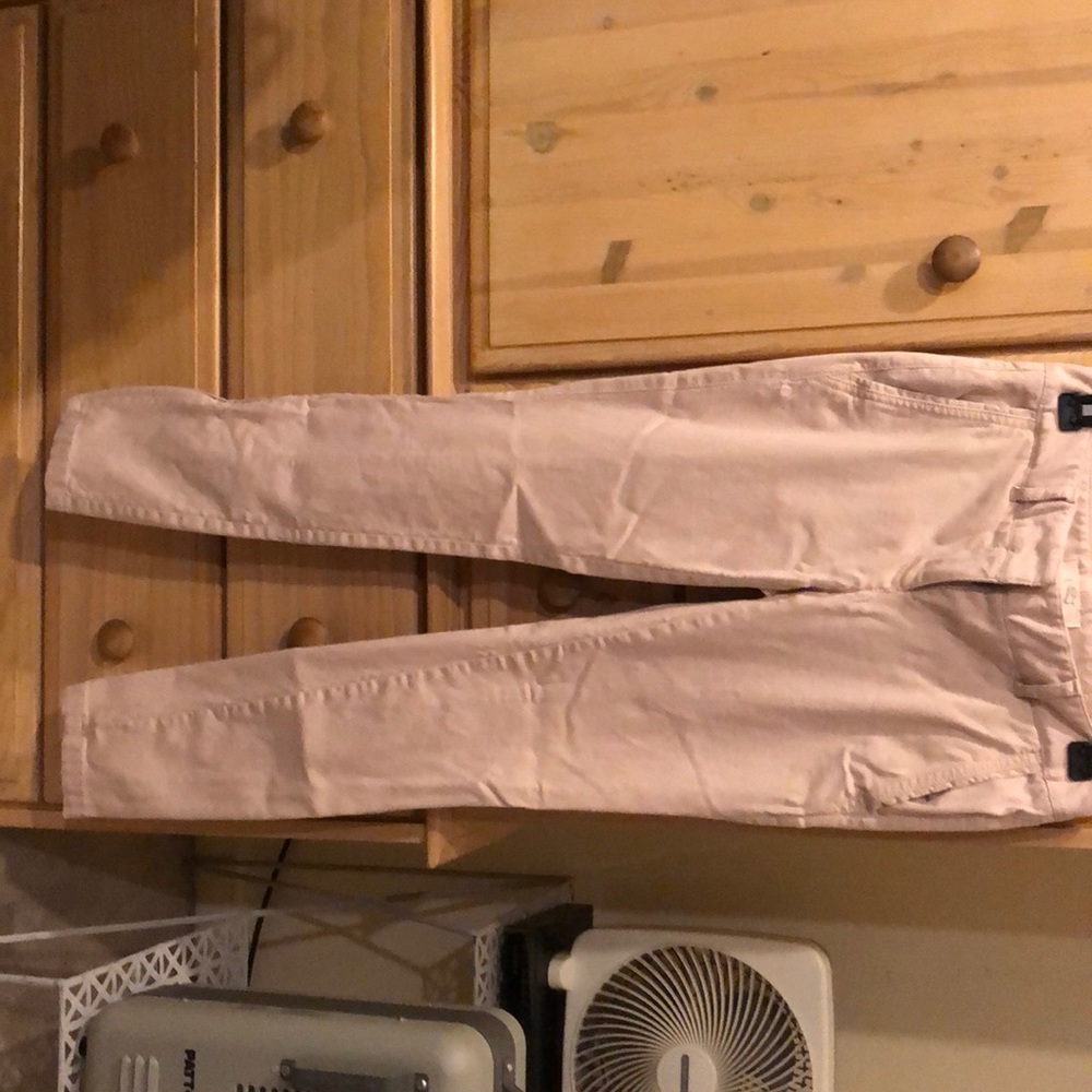 LOFT lightly worn khaki skinny pants